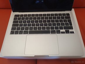 MacBook Air M2 2022 - 10