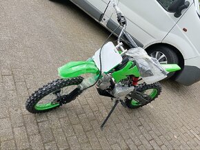 Nový pitbike 125 cc - 10