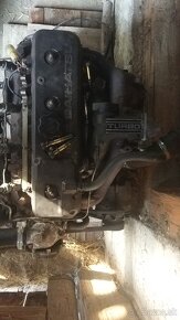 Motor Daihatsu Rocky 2.8 TD - 10