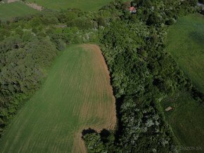 Na predaj 10 881 m2 totálne "zašitého" pozemku, Stará Turá - 10