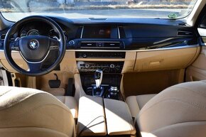 BMW 520d xDrive - 10