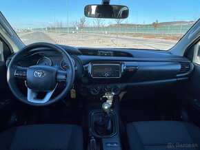 TOYOTA HILUX 2017 2.4 D-4D - NA PREDAJ / NA SPLÁTKY - 10