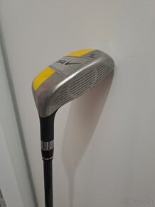 Predám sadu golfových palíc Nike SQ sumo2- Driver a hybridy - 10