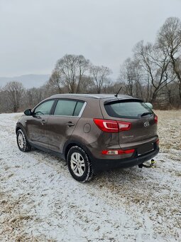 Kia Sportage 1.7 CRDi RV 2012 - 10