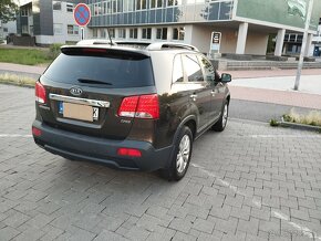 Kia Sorento A/T 2,2crdi 4WD PLATINUM - 10