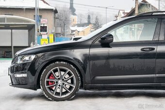 Škoda Octavia Combi 2.0 TDI DPF RS DSG - 10