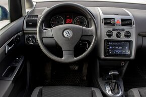 Volkswagen Touran 1.9 TDI DPF Trendline DSG7 - 10