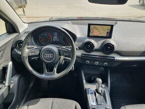 Audi Q2 2.0 TDI quattro S tronic Design - 10