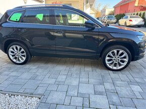 ŠKODA KAROQ 2.0 TDI 4x4 DSG STYLE 110KW KOŽA NAVI TAŽNE - 10