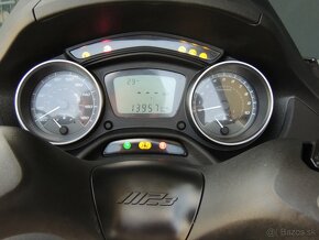 PIAGGIO MP3 500 HPE LT 2021 ,, B" vodičák 14000KM SPIATOCKA - 10