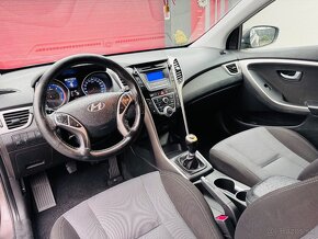 Hyundai i30 1.6Crdi 2013/9 combi - 10