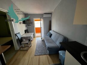 Na predaj dom s 3 apartmánmi len 250m od mora, Chorvátsko -  - 10