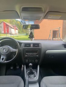 Volkswagen jetta 1.6 TDI - 10