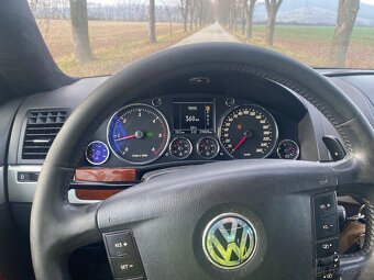 Volkswagen Touareg 3.0 V6 TDI  Tiptronic - 10