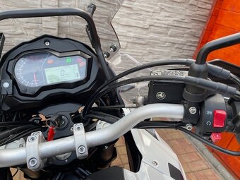 Benelli TRK 502, najeto 10 200 km - 10