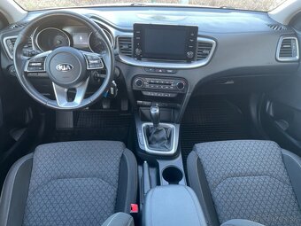 Kia Cee´d SW 1.0 T-GDi Exclusive ČR 1.maj - 10