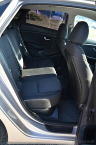 Hyundai I30 1.4i MPI 38000km - 10