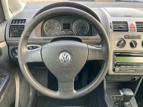 VOLKSWAGEN TOURAN 2,0 TDi DSG - 10