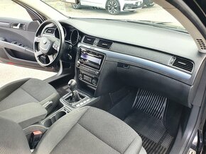 Škoda Superb Combi 1.9 TDI 77KW ELEGANCE - 10