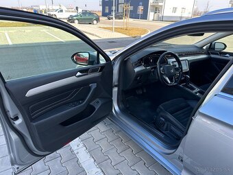 Volkswagen passat variant 2.0tdi 110kw DSG - 10