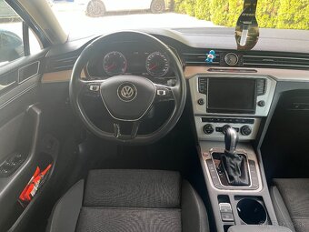 Volkswagen Passat Variant 2.0 TDI BMT Comfortline DSG - 10