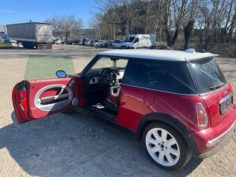 Mini Cooper 1.6 - 10