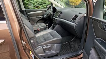 VW Sharan 2.0 TDI 4x4 Highline, xenóny - 10