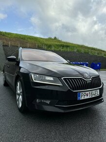 Škoda Superb - 10