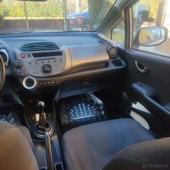 Honda jazz 1.4 - 10