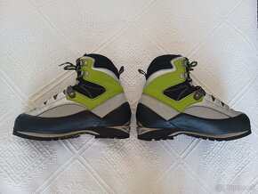 SCARPA goretex turisticke topanky VIBRAM velkost 39,5 - 10