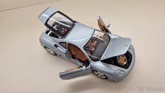 1:18 FERRARI 360 MODENNA - 10