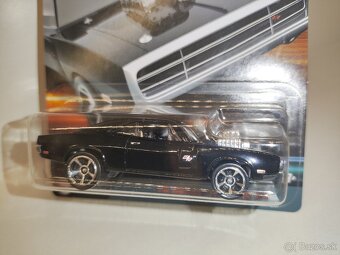 Dodge Charger RT Hot Wheels 1:64 - 10