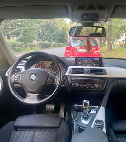 BMW rad 3 Touring 320d Touring xDrive A/T 135kw - 10