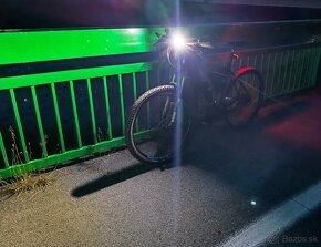 Profi LED SET svetlá na bicykel 1200LM, 17 režimov, 5600 mAh - 10