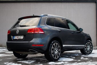 Volkswagen Touareg II 3.0 V6 TDI 240k BMT Premium 4XMOTION - 10