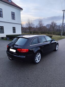 Audi A4 avant B8 automat - 10