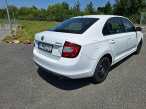 predám ŠKODA Rapid sedan 1.4 TDi 66kW biela - 10