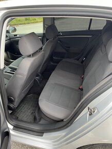 VW Golf 5 1.6 FSI 85kw - 10