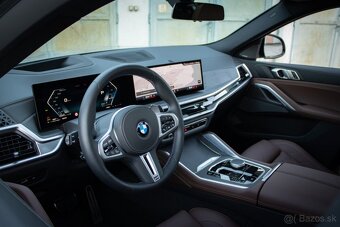 BMW X6 xDrive M60i - ZÁRUKA, BEZPLATNÝ SERVIS, 1. MAJITEĽ - 10