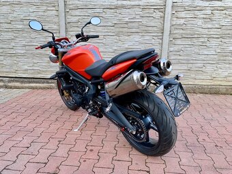 TRIUMPH Street Triple 675R 25kw - 10