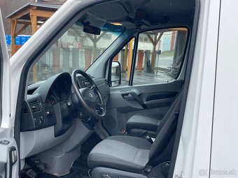 VW crafter 7 miestne - 10