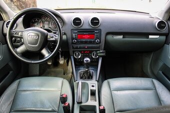 Audi A3 Sportback 1.6 TDI 105k DPF Ambiente - 10