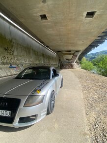 Audi TT 1.8t 132kw - 10