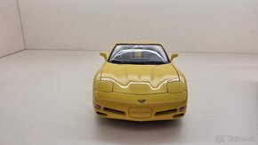 1:18 CHEVROLET CORVETTE  C5 - 10