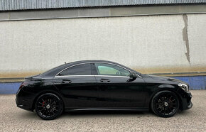 Mercedes CLA 200 AMG LINE - 10