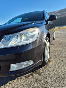 ŠKODA OCTAVIA 2 COMBI FACELIFT 2.0TDI 103KW CR DSG 2011 - 10