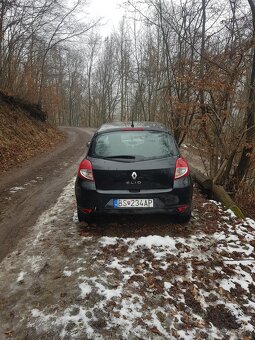 Renault clio - 10