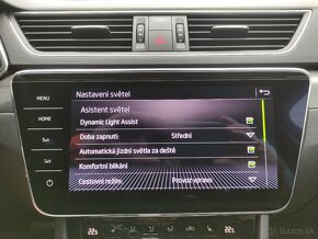 Škoda Superb III STYLE VIRTUAL WEBASTO KAMERA TAŽNÉ - 10