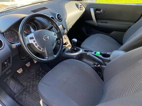 Nissan Qashqai 1.6i - 10