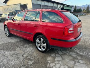 ŠKODA OCTAVIA 1,9 TDI 4x4 ELEGANCE - 10